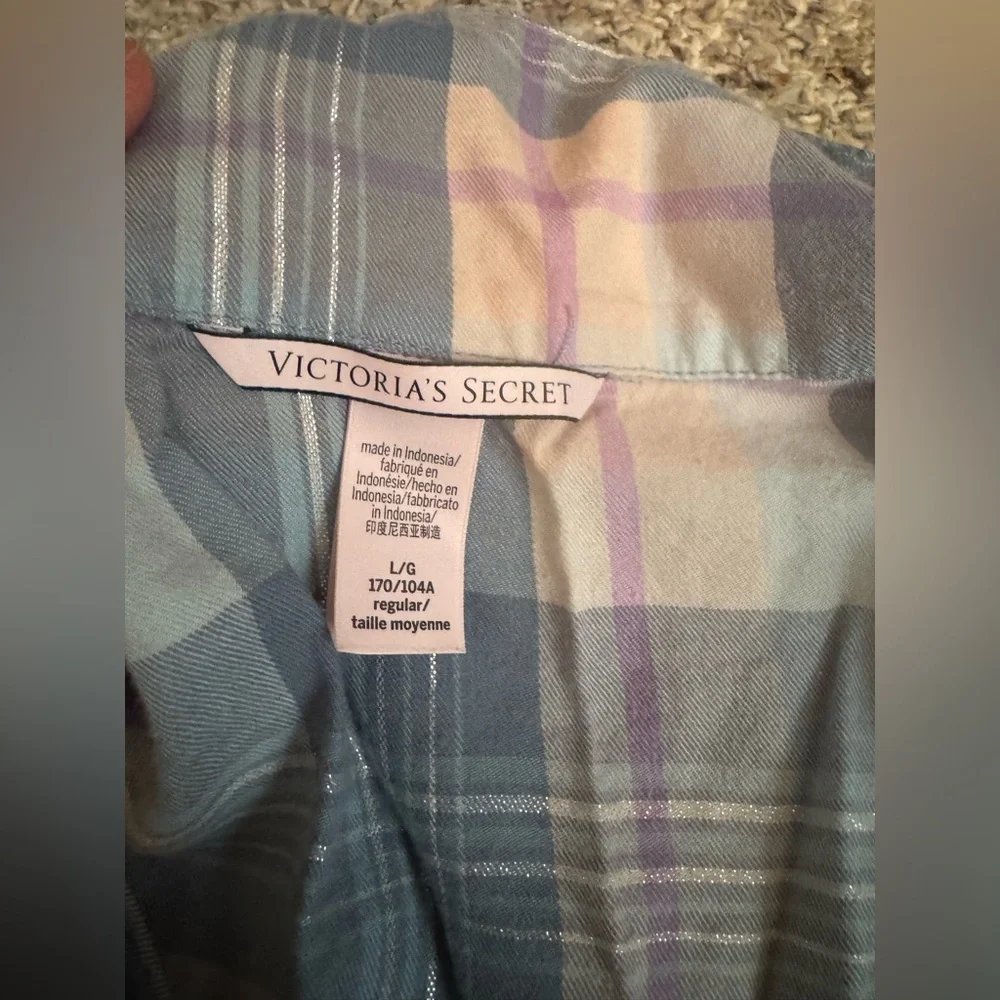 Victoria’s Secret Multi Plaid Long Sleeve and Pants PJ Set - Picture 4 of 4